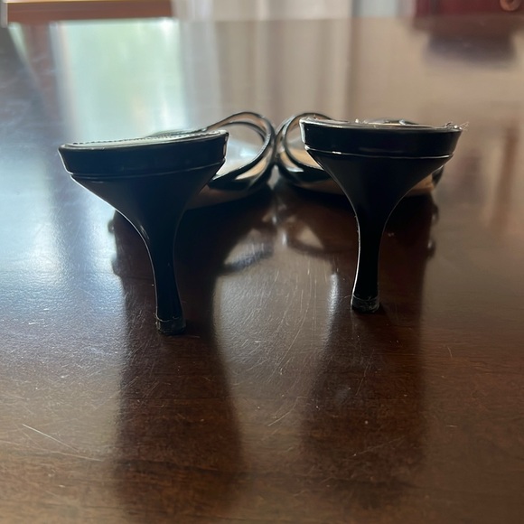 Jimmy Choo patent leather slide size 8 - Picture 2 of 6